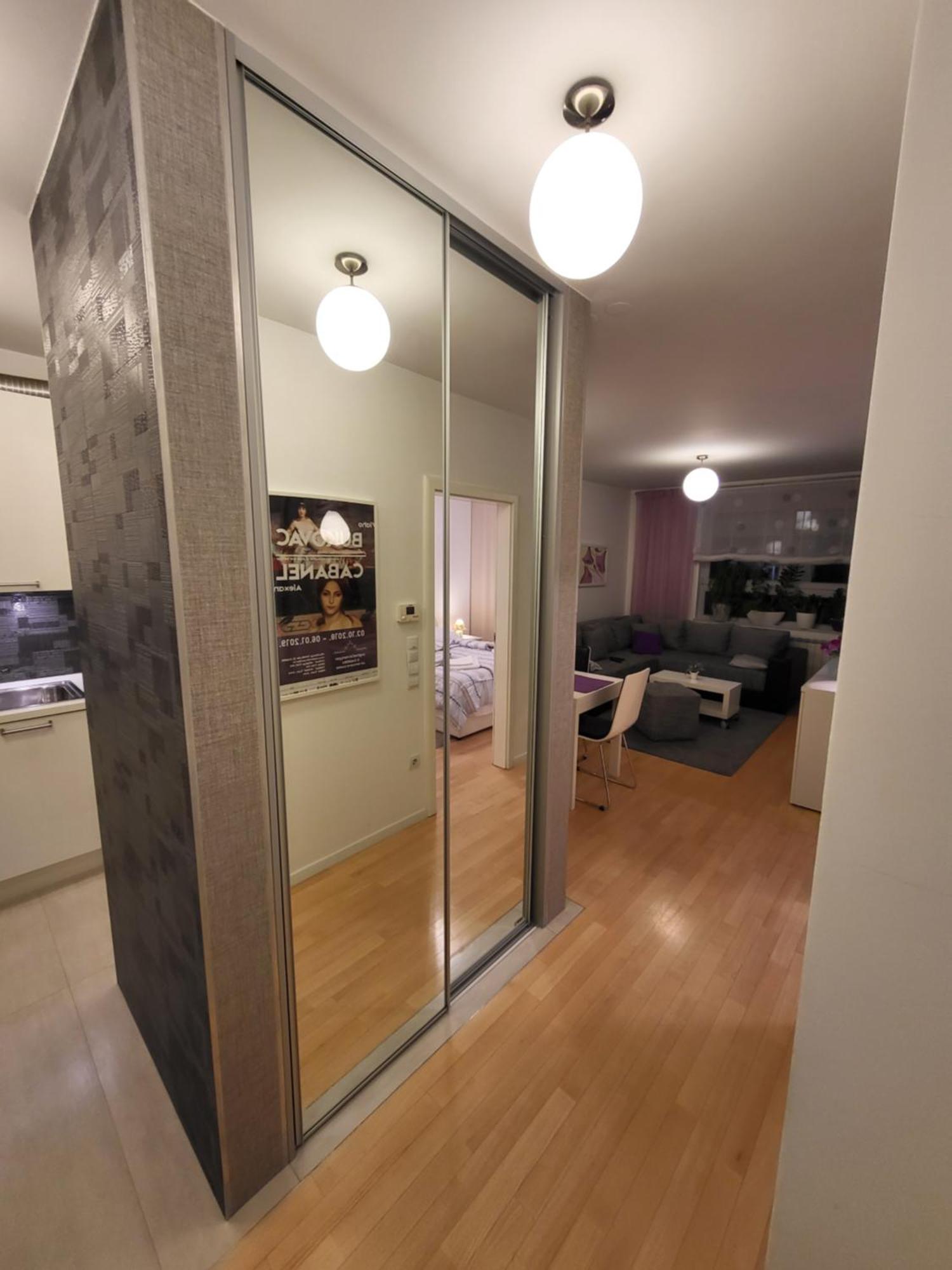 Appartement Jarun Lux *